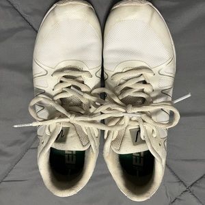 Cheer shoes